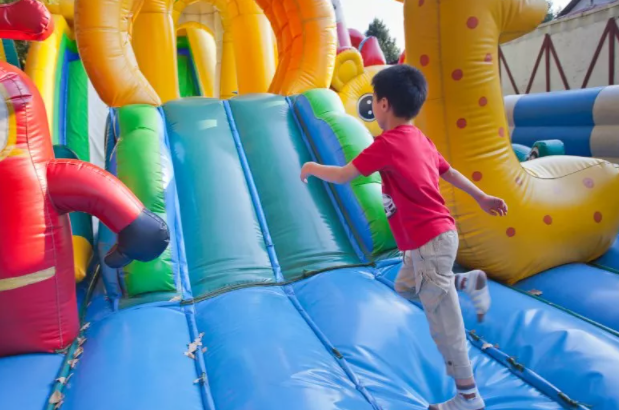 Inflatable Bounce Houses Safety Information 